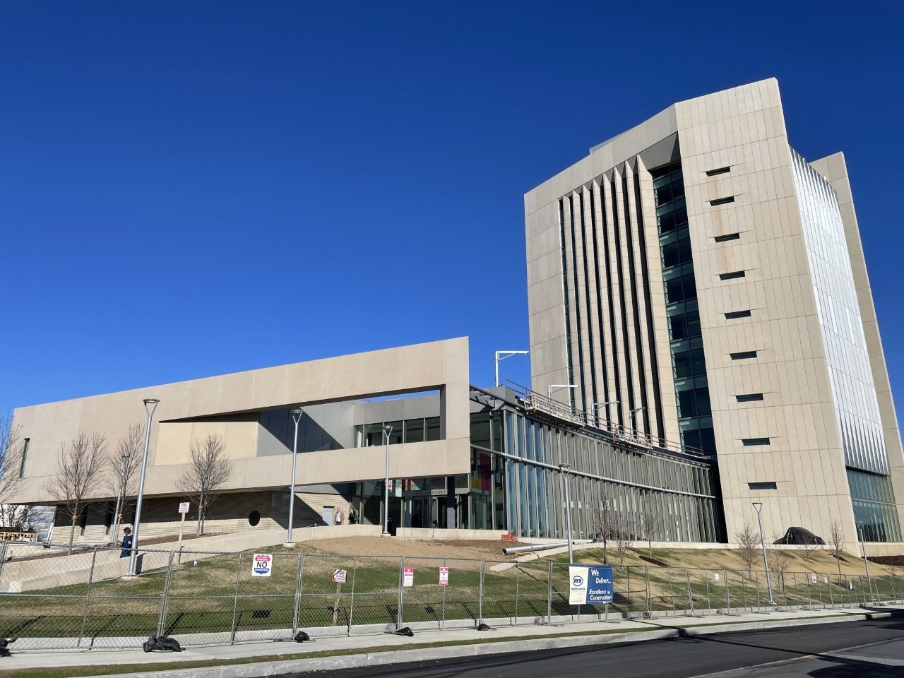 A Model Move: Managing Move-In at the Sylvia H. Rambo U.S. Courthouse